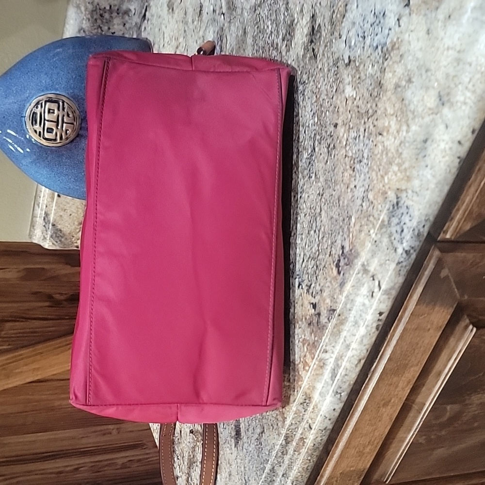 DOONEY & BOURKE RED NYLON SATCHEL TOTE - Picture 9 of 12